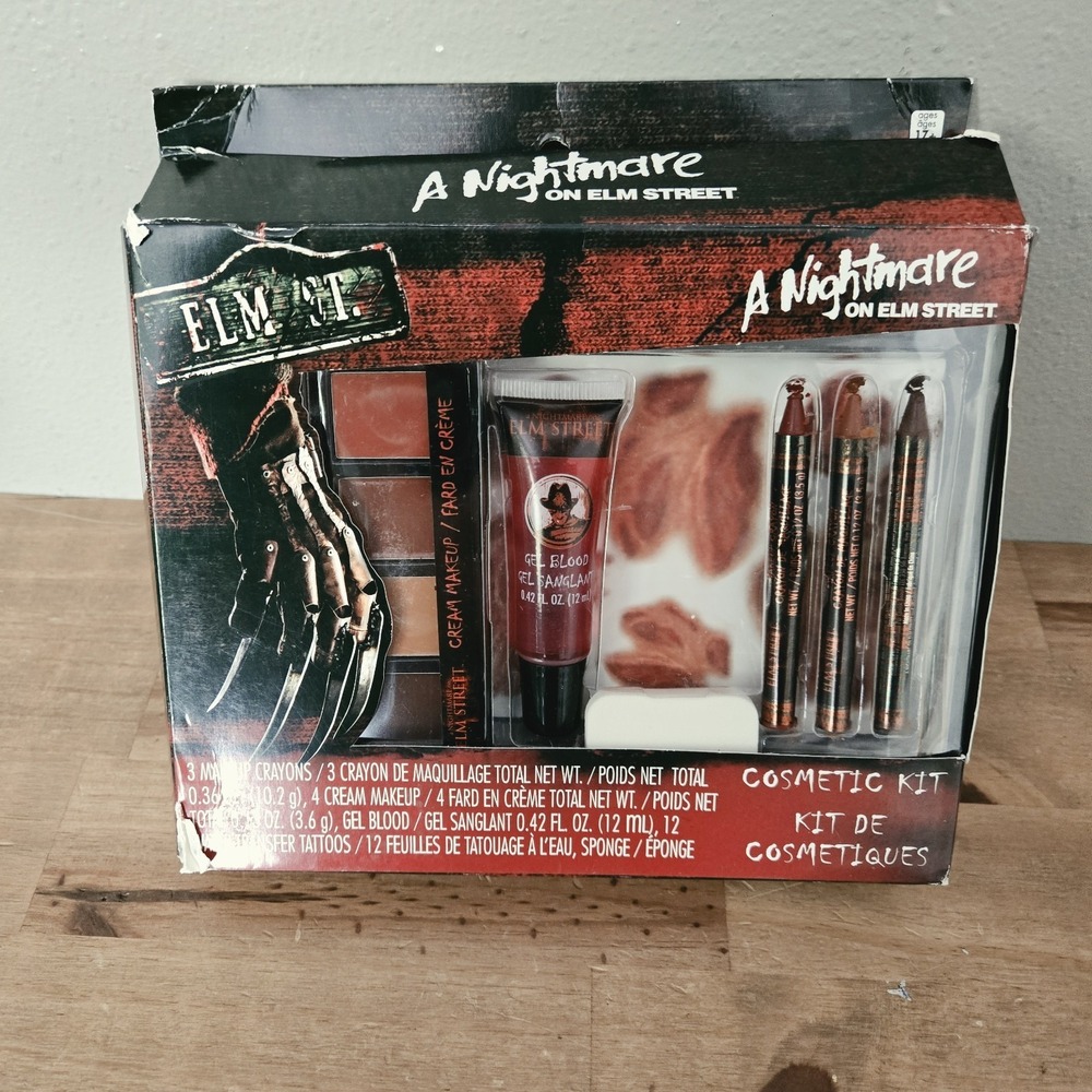 A Nightmare On Elm Street Makeup Halloween Set Freddy Krueger NEW DAMAGED BOX